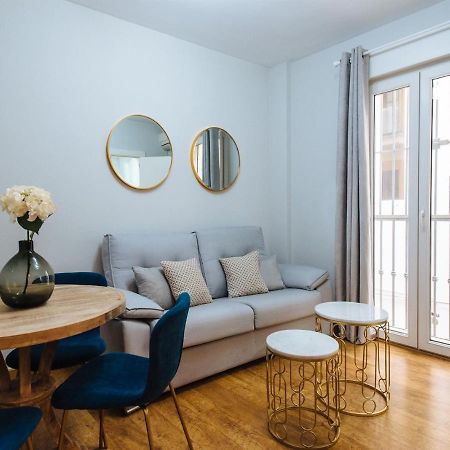 Feijoo Suite Apartment Seville Ngoại thất bức ảnh