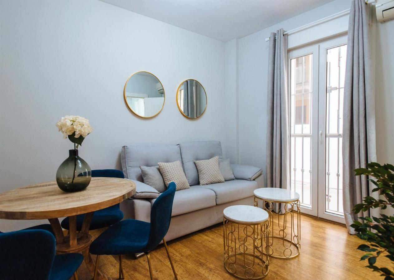 Feijoo Suite Apartment Seville Ngoại thất bức ảnh